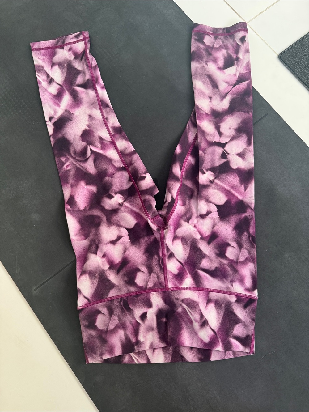 lululemon athletica Pink & Purple Floral-Pattern High-Rise Leggings